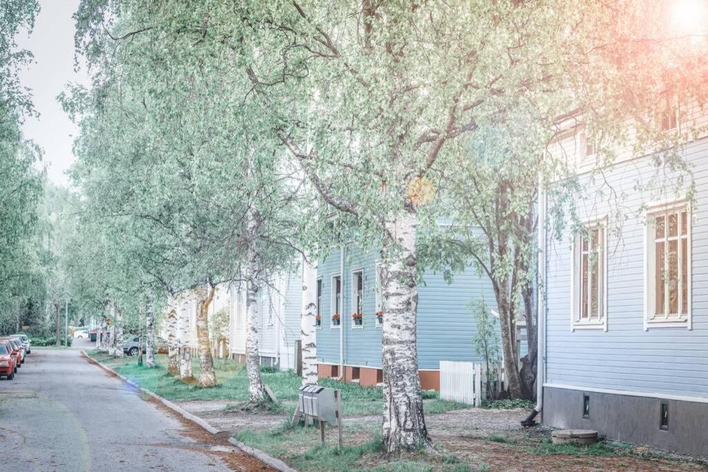 Cozy 1 Bedroom Apt And Free Parking By The Railway Station Оулу Экстерьер фото